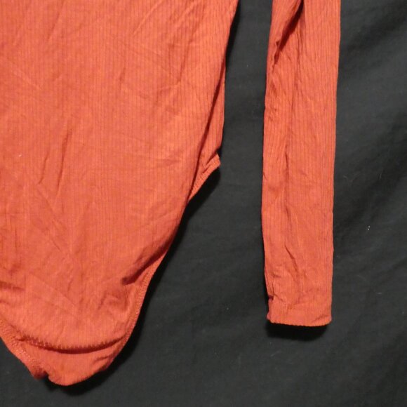 U2B - URBAN BASICS | large | Ribbed Long Sleeve Orange Bodysuit | NWT - Picture 15 of 15